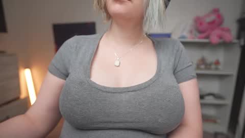 Krystal Syx online show from November 9, 9:13 pm