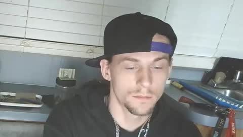 Snapshot of krytiar1992 chatting on November 22, 8:35 am krytiar1992 online show from November 22, 8:35 am