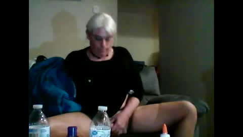 Snapshot of kulinky6969 chatting on February 14, 8:10 am kulinky6969 online show from February 14, 8:10 am