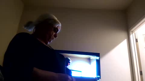 Snapshot of kulinky6969 chatting on February 22, 11:13 am kulinky6969 online show from February 22, 11:13 am