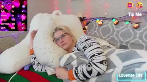 Samantha online show from November 4, 2:27 pm