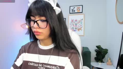 kur_purp online show from September 11, 8:53 pm