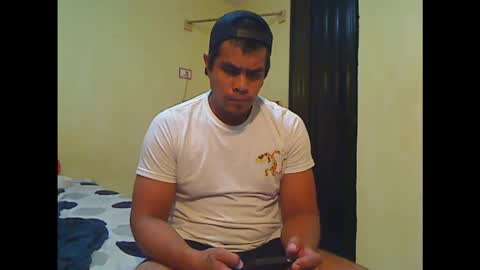 Snapshot of kushlozter chatting on October 17, 7:44 am kushlozter online show from October 17, 7:44 am