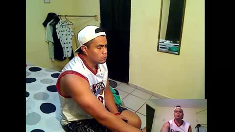 Snapshot of kushlozter chatting on October 24, 10:50 pm kushlozter online show from October 24, 10:50 pm