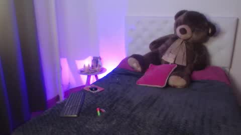 Sara online show from September 17, 1:40 am