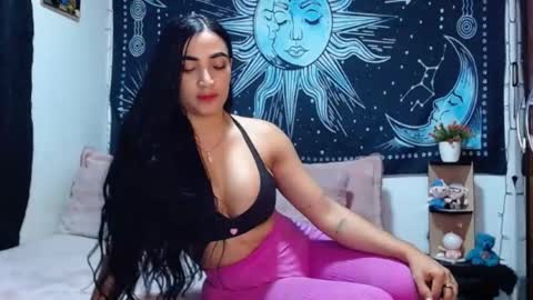 Snapshot of kylie_capricorn chatting on September 18, 1:18 am kylie online show from September 18, 1:18 am