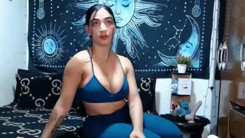 Snapshot of kylie_capricorn chatting on September 26, 12:03 am kylie online show from September 26, 12:03 am