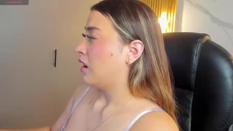  KYLIE  online show from October 3, 2:41 am