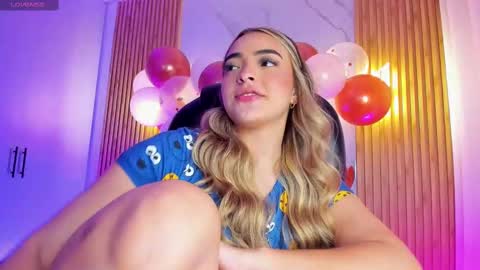  KYLIE  online show from November 20, 12:22 am