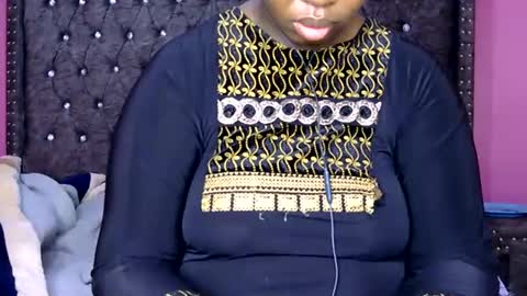 kylie online show from November 30, 10:19 am