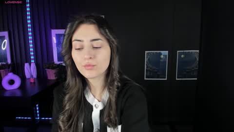 Snapshot of kylie_mellow chatting on February 5, 5:20 am Kylie online show from February 5, 5:20 am