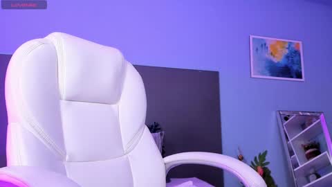 Kylie Reyes  online show from December 23, 11:06 pm