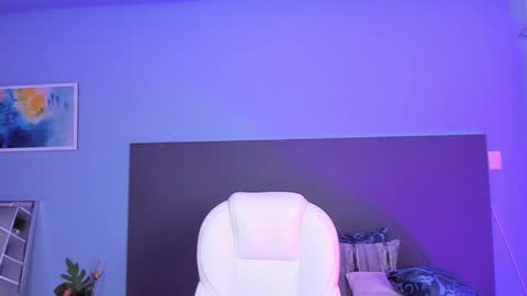 Kylie Reyes  online show from December 27, 1:43 am