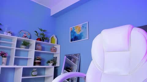 Kylie Reyes  online show from February 26, 1:43 am