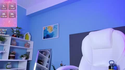 Kylie Reyes  online show from March 8, 1:28 am