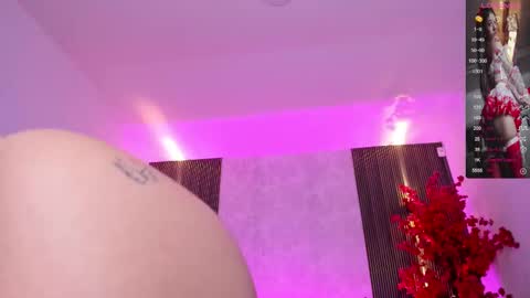  KYLIE  online show from February 13, 11:17 am