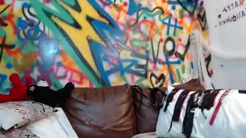 Kylie online show from November 2, 10:50 am