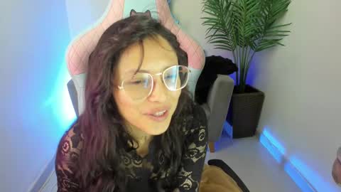 Kyomi online show from March 12, 1:08 pm