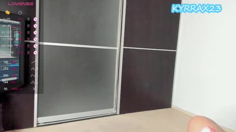 Snapshot of kyrrax23 chatting on February 28, 11:47 am Kyrra X Zio online show from February 28, 11:47 am