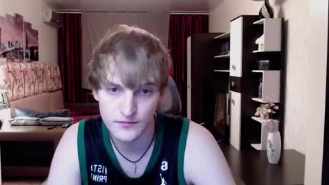 l1onkennedy online show from September 11, 8:09 pm