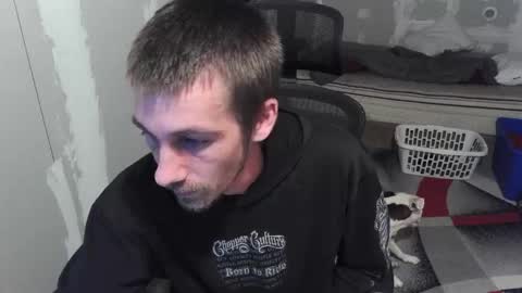 l1v1nth3dr3am online show from September 11, 2:44 am