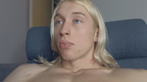 Adonis online show from December 30, 1:36 pm