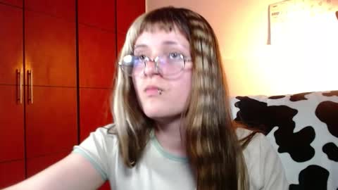 Hanna FREE ONLYFANS  online show from September 26, 10:47 pm