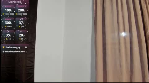 Jazmin online show from January 25, 1:43 am