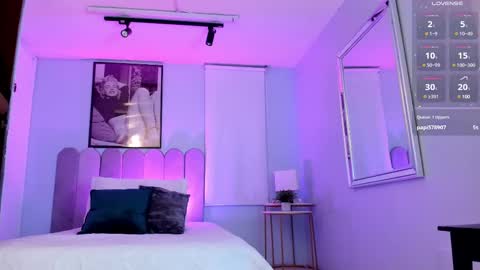 Cris  online show from March 12, 11:42 am