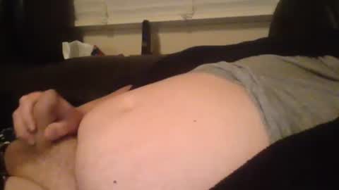 Snapshot of labialuv2suck chatting on December 16, 7:54 pm labialuv2suck online show from December 16, 7:54 pm