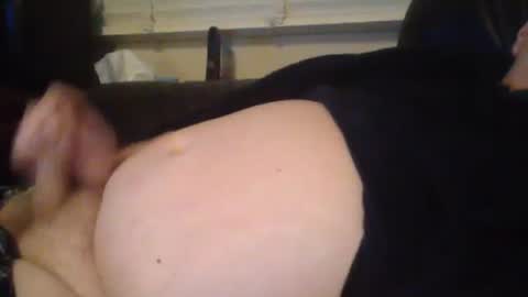 Snapshot of labialuv2suck chatting on January 22, 8:28 pm labialuv2suck online show from January 22, 8:28 pm