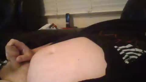 Snapshot of labialuv2suck chatting on October 16, 7:37 pm labialuv2suck online show from October 16, 7:37 pm