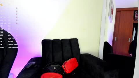 lace_victoria online show from December 10, 1:43 am