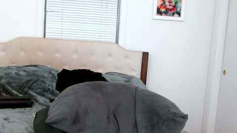 Lacey Phoenix online show from March 9, 6:39 am