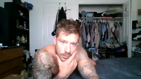 lacrioxcum18 online show from October 5, 3:10 pm