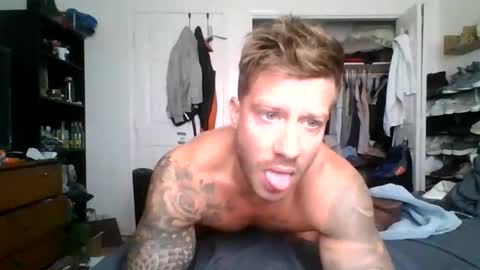 lacrioxcum18 online show from November 1, 5:04 pm