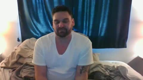 Snapshot of ladiesmandaddy chatting on January 3, 8:01 pm Don Kedick online show from January 3, 8:01 pm