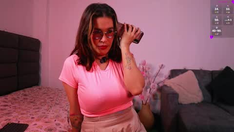 Kathie  Dicky    online show from October 19, 2:18 pm