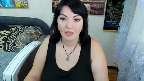 Snapshot of lady_boom_ chatting on September 15, 9:20 am lady_boom_ online show from September 15, 9:20 am