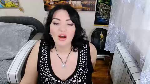 Snapshot of lady_boom_ chatting on November 21, 8:13 am lady_boom_ online show from November 21, 8:13 am