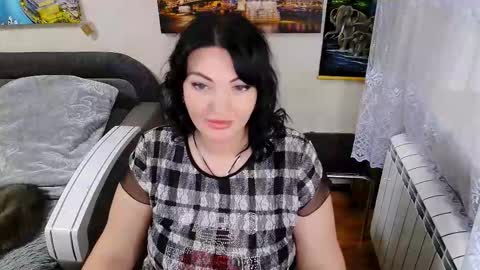 Snapshot of lady_boom_ chatting on November 21, 8:18 pm lady_boom_ online show from November 21, 8:18 pm