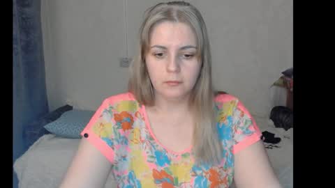 lady cute cat29 online show from January 23, 11:15 am