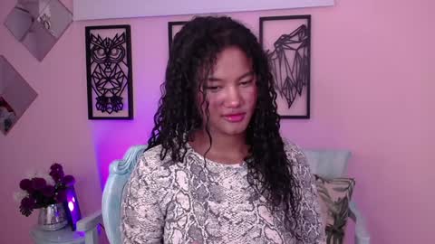 Karla - Instagram   lady karla1 online show from December 23, 8:47 pm