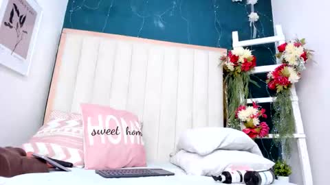 LADY  online show from November 16, 2:17 am