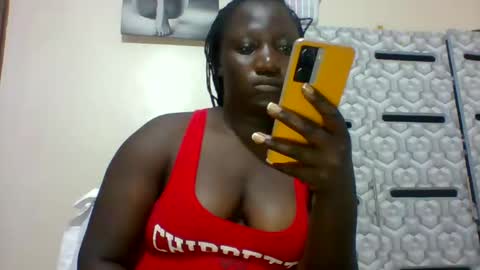 lindah32 online show from January 16, 6:37 pm