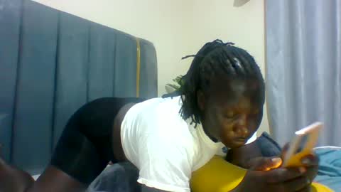 lindah32 online show from February 14, 12:51 am