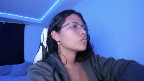  Lady  online show from February 1, 8:08 am