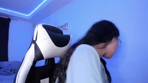  Lady  online show from February 3, 3:42 am