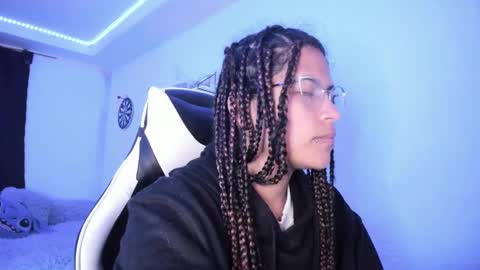  Lady  online show from February 9, 1:55 am