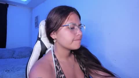  Lady  online show from November 20, 2:12 am